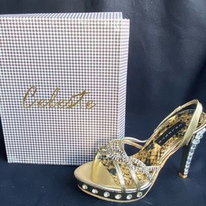 Women’s heel size 7.5